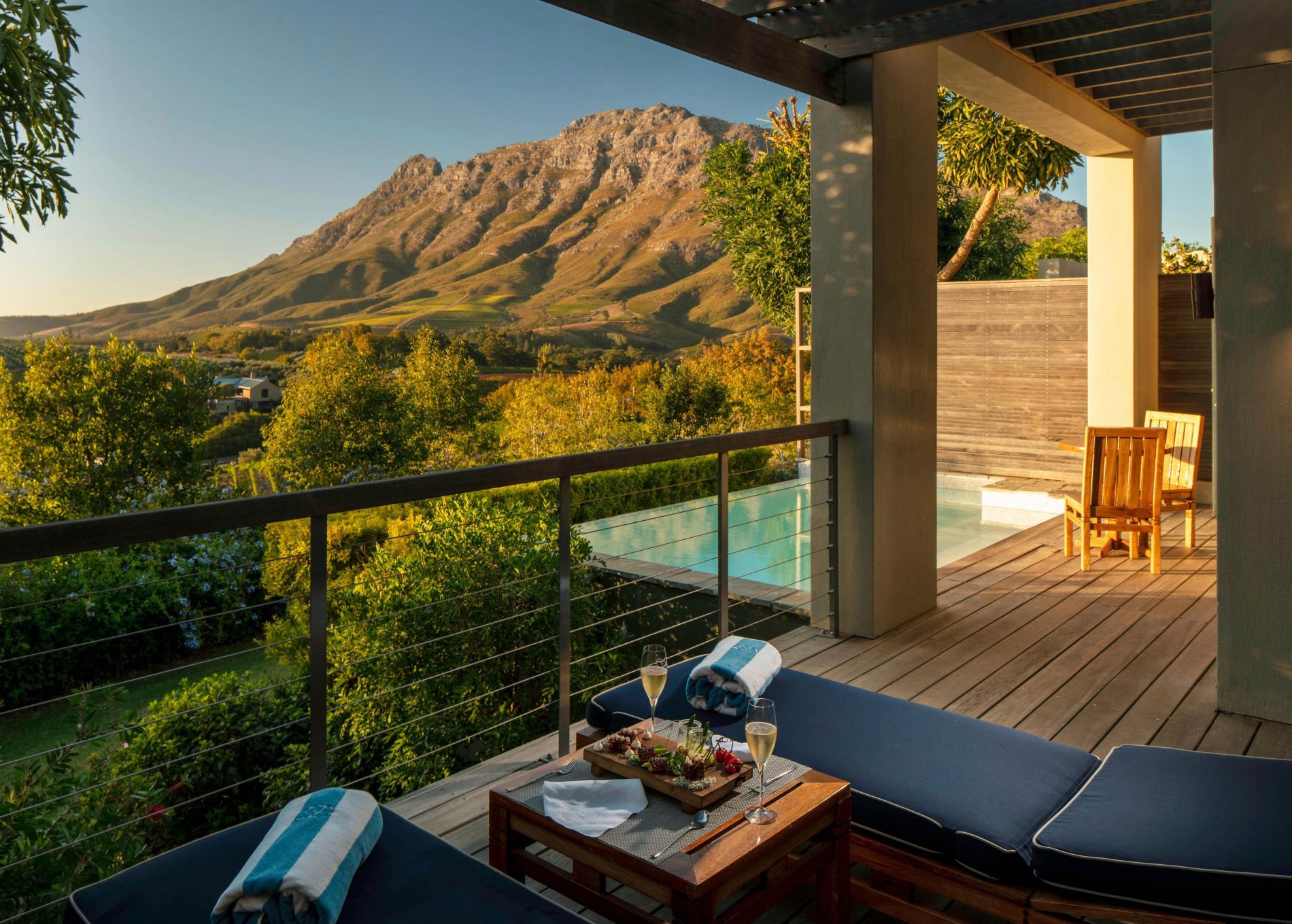 Luxury Lodge Terrace