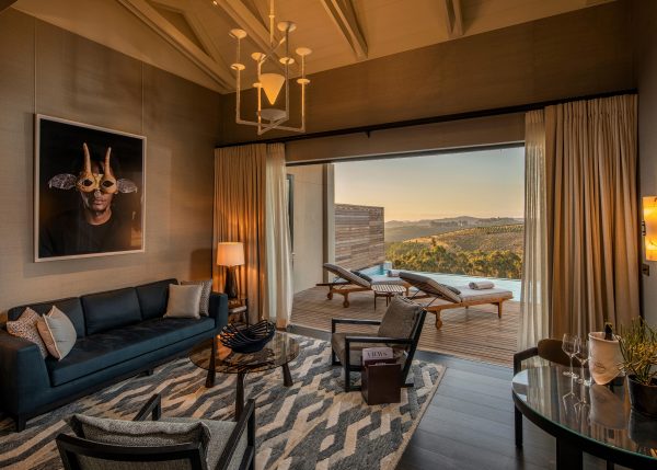 Superior Lodge Living Room