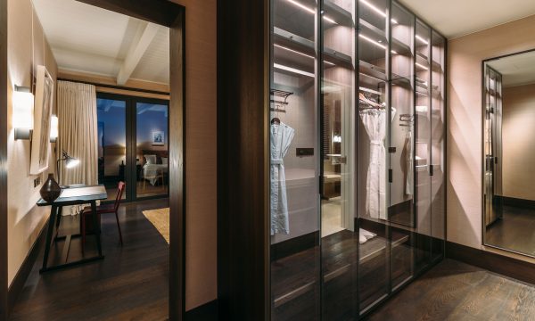 Superior Lodge Dressing Room