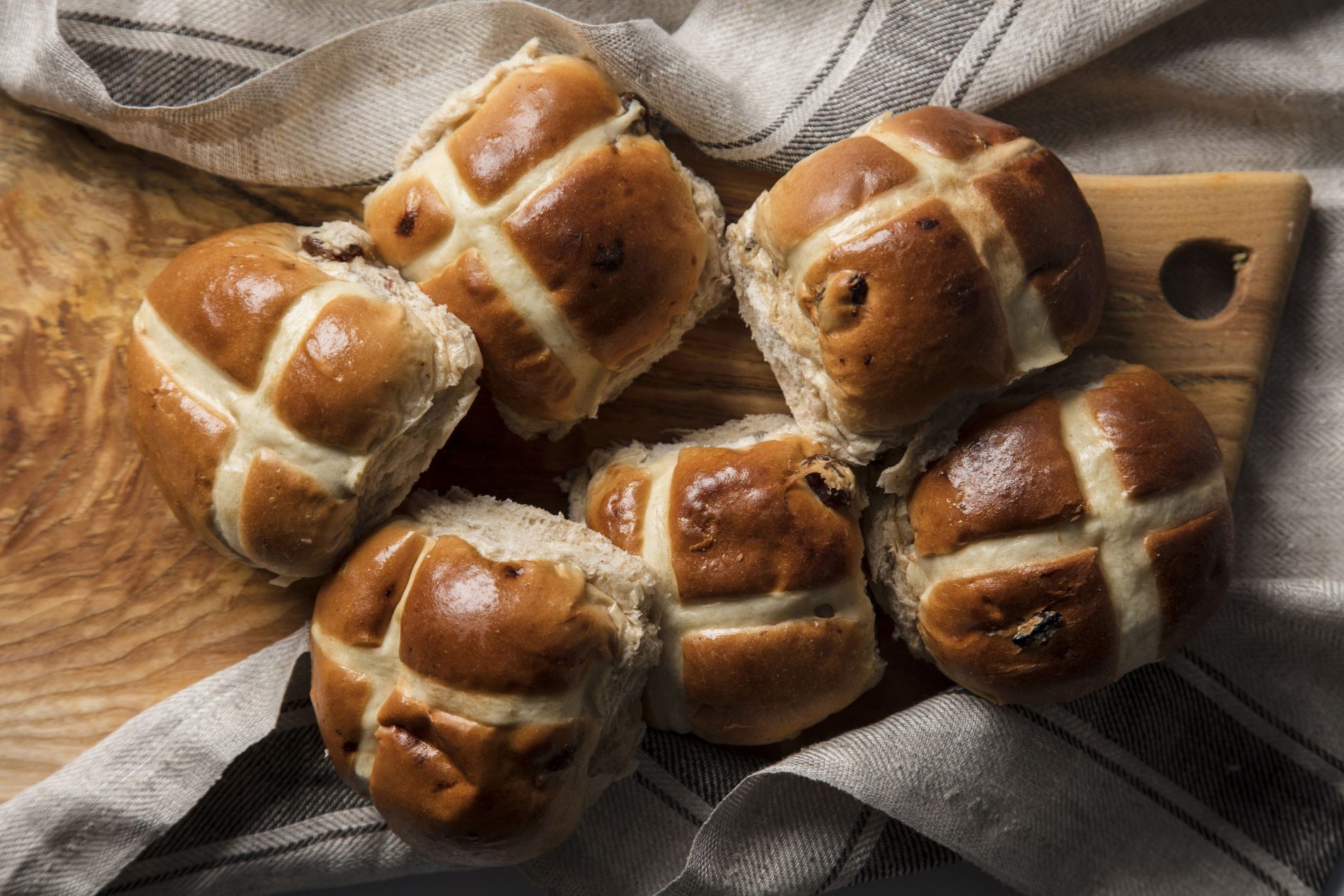 Delaire Graff Estate Easter Hot Cross Buns recipe