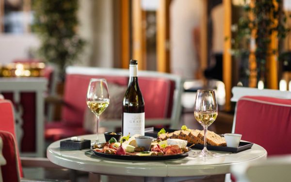 Delaire Graff Estate- Savour the Delaire Graff Wine portfolio al fresco at our Wine Lounge